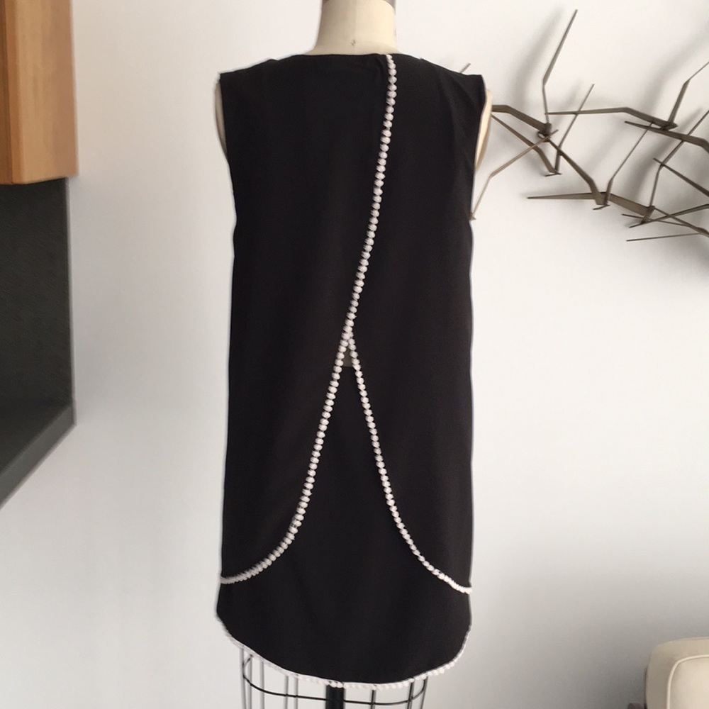 Karen Zambos black mini Dress